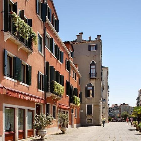 Palazzo Del Giglio Hotel Венеция Екстериор снимка