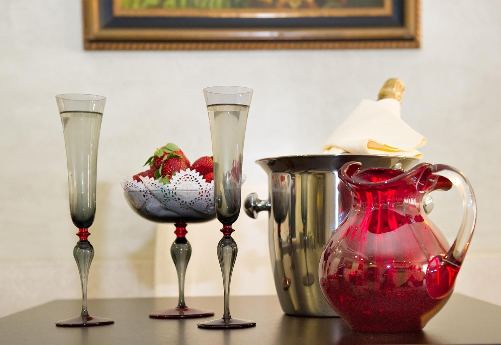 Palazzo Del Giglio Hotel Венеция Екстериор снимка